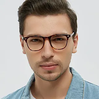 Picture ofJulián Genoud